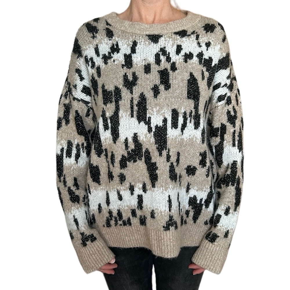 Design 365 Metallic Animal Print Sweater in Leopard L